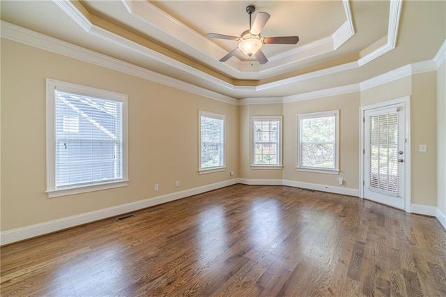 1060 Windsor Creek Drive, Grayson, GA 30017
