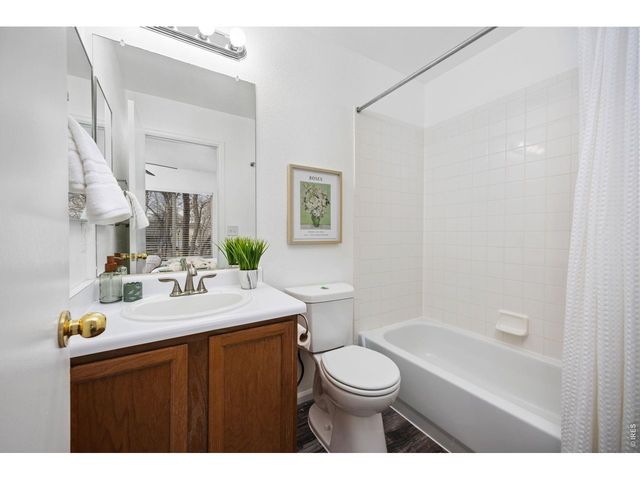 3487 Warren Farm Dr, Fort Collins, CO 80526