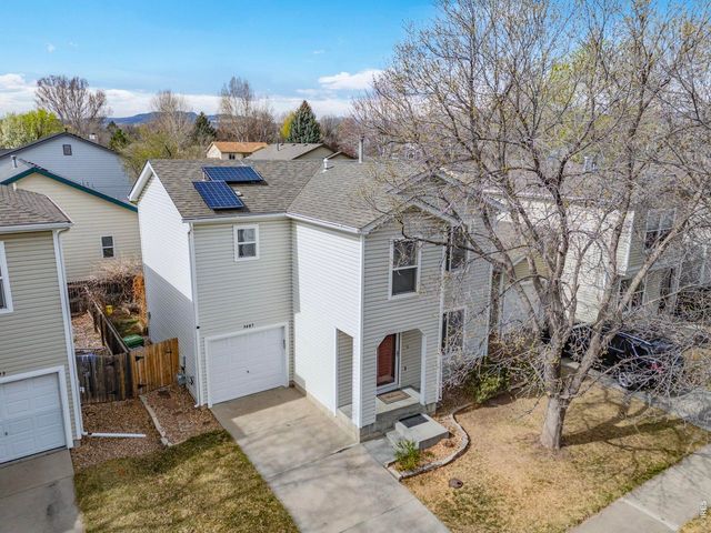 3487 Warren Farm Dr, Fort Collins, CO 80526