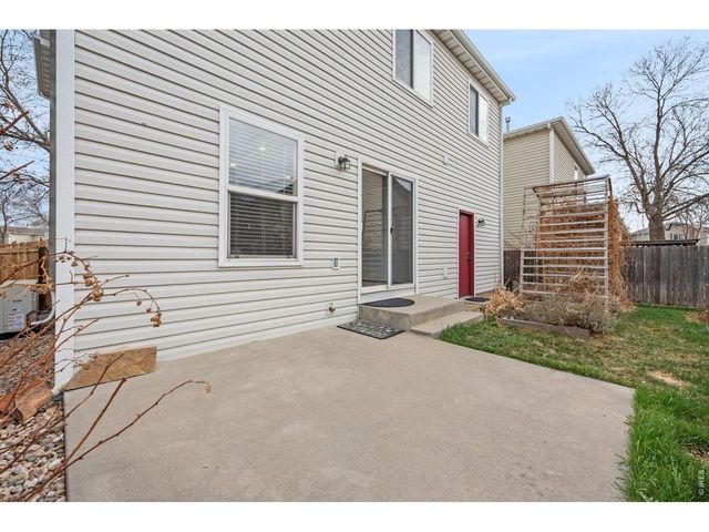 3487 Warren Farm Dr, Fort Collins, CO 80526