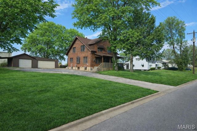 605 N Main Street, St Clair, MO 63077