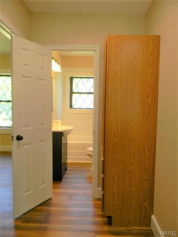 605 N Main Street, St Clair, MO 63077