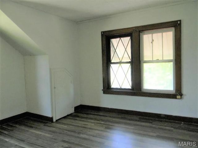 605 N Main Street, St Clair, MO 63077