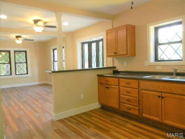 605 N Main Street, St Clair, MO 63077