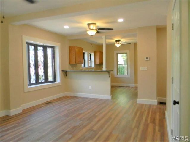 605 N Main Street, St Clair, MO 63077