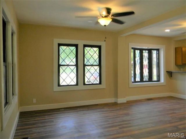 605 N Main Street, St Clair, MO 63077