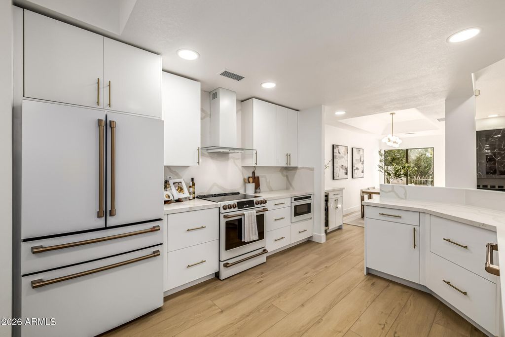 7272 E GAINEY RANCH Road 91, Scottsdale, AZ 85258