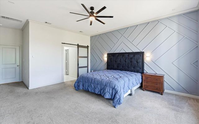 261 Ashleaf DR, Buda, TX 78610