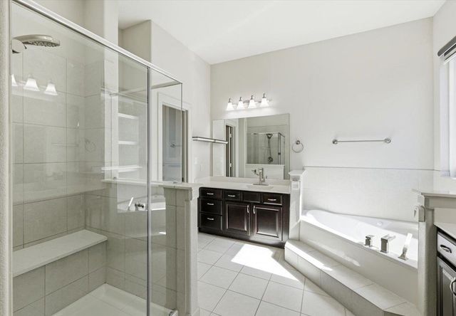261 Ashleaf DR, Buda, TX 78610