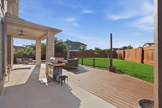 261 Ashleaf DR, Buda, TX 78610