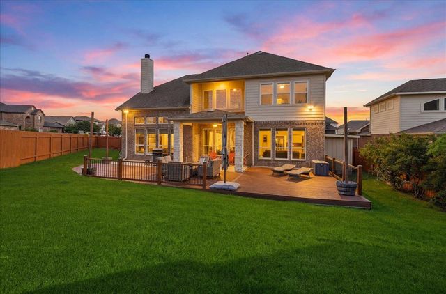 261 Ashleaf DR, Buda, TX 78610