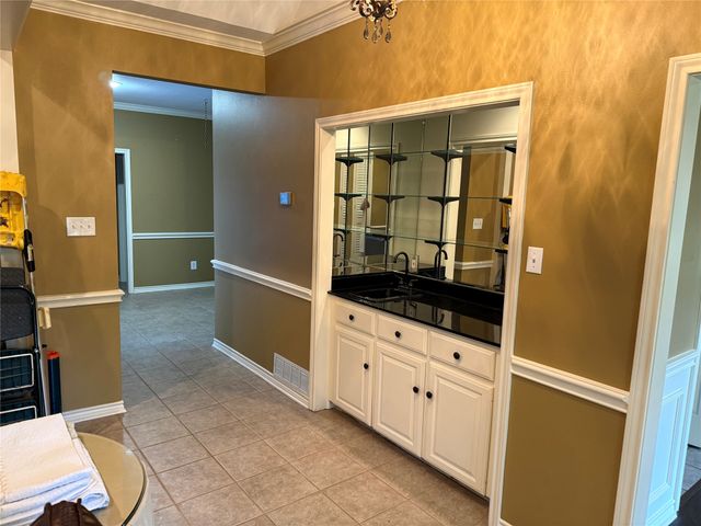 1116 Oak Garden Circle, Tyler, TX 75703