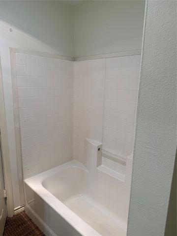 1116 Oak Garden Circle, Tyler, TX 75703