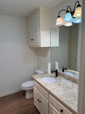 1116 Oak Garden Circle, Tyler, TX 75703