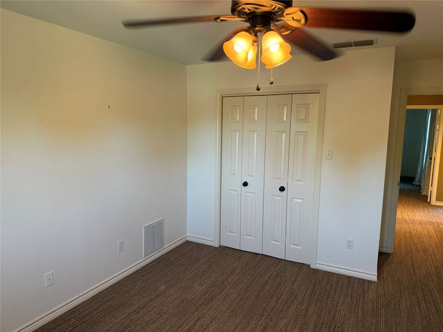 1116 Oak Garden Circle, Tyler, TX 75703