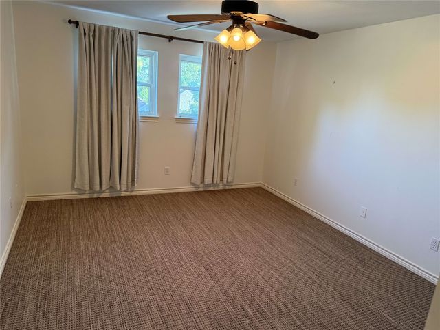1116 Oak Garden Circle, Tyler, TX 75703