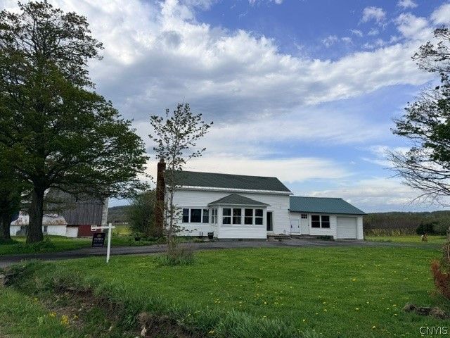 4634 Roberts Road, Fenner, NY 13035