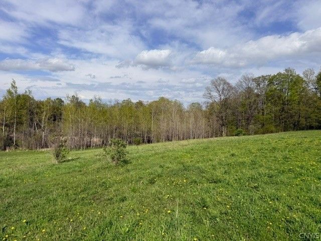 4634 Roberts Road, Fenner, NY 13035