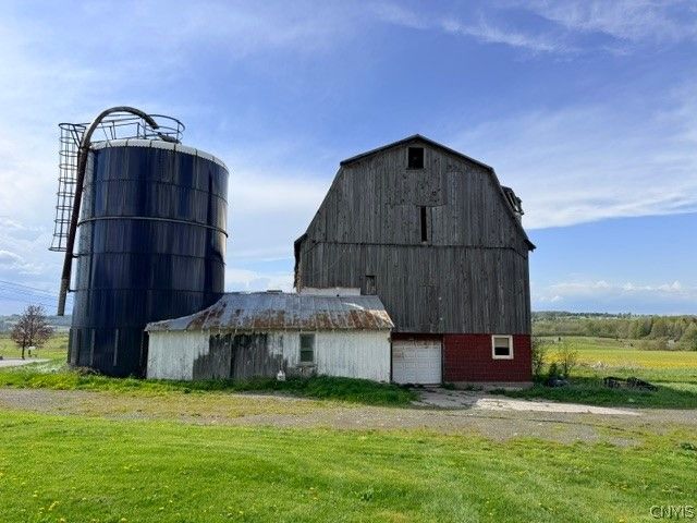 4634 Roberts Road, Fenner, NY 13035