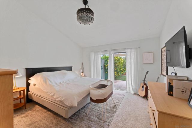 1938 Spyglass Cir, Vista, CA 92081