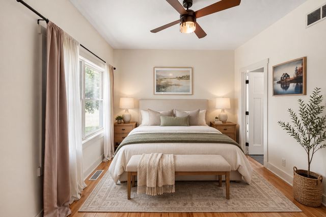 2843 Piccadilly Square, Ames, IA 50010