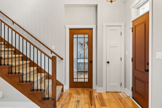 2843 Piccadilly Square, Ames, IA 50010