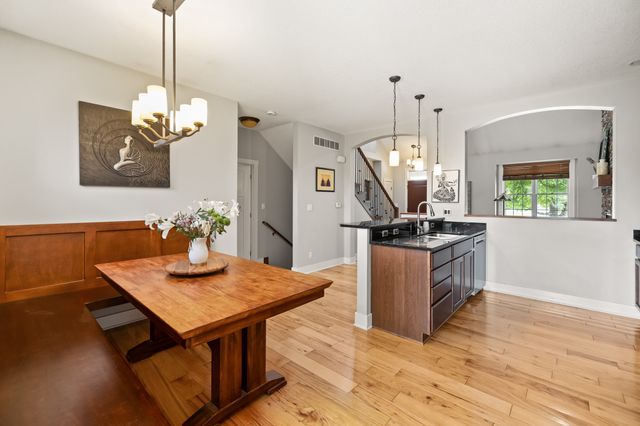 2843 Piccadilly Square, Ames, IA 50010