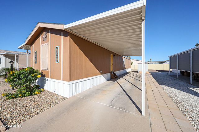 7810 W Peoria Avenue 40, Peoria, AZ 85345