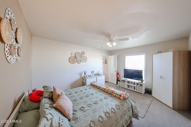 7810 W Peoria Avenue 40, Peoria, AZ 85345