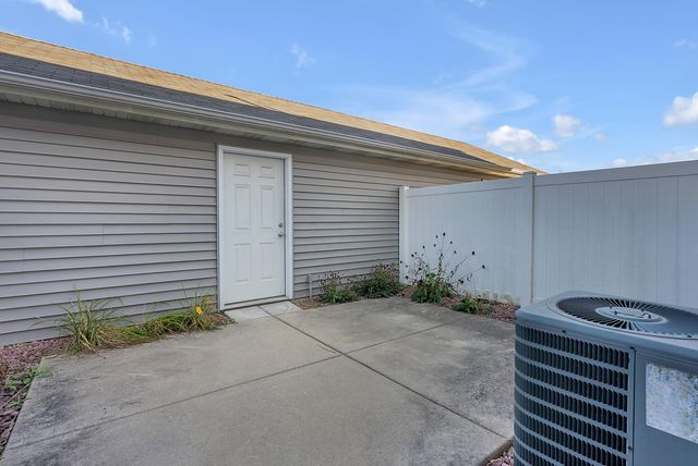 11421 Vermont Place, Crown Point, IN 46307