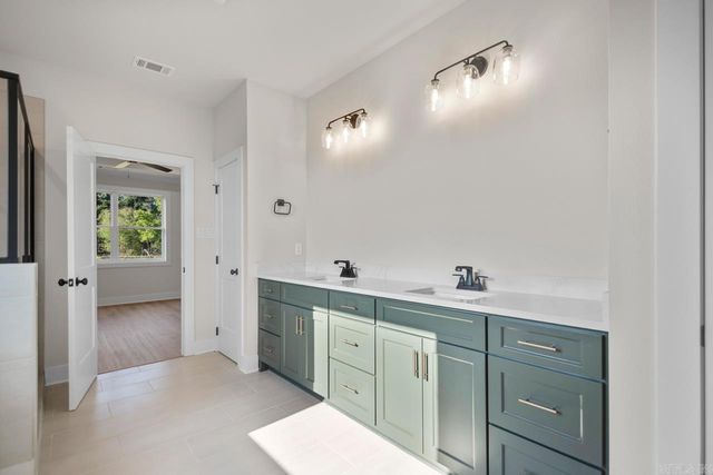 3901 SPENCER CROSSING Drive, Benton, AR 72019