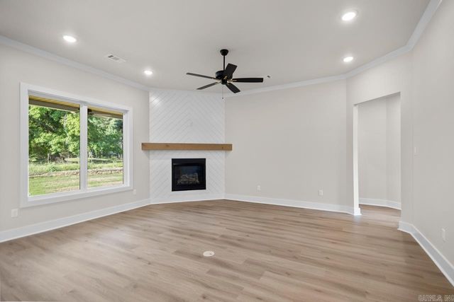 3901 SPENCER CROSSING Drive, Benton, AR 72019