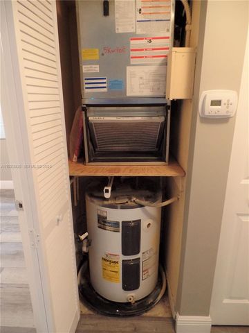 5612 Rock Island Rd 151, Tamarac, FL 33319