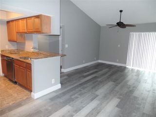 5612 Rock Island Rd 151, Tamarac, FL 33319