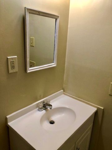 3600 Hillsboro Pike Apt C10, Nashville, TN 37215