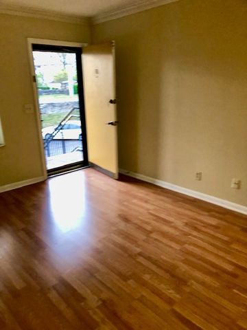 3600 Hillsboro Pike Apt C10, Nashville, TN 37215