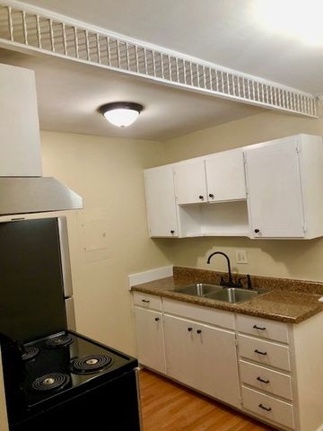 3600 Hillsboro Pike Apt C10, Nashville, TN 37215