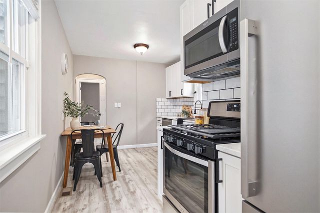 938 Cogswell Street Nw, City Of Walker, MI 49544