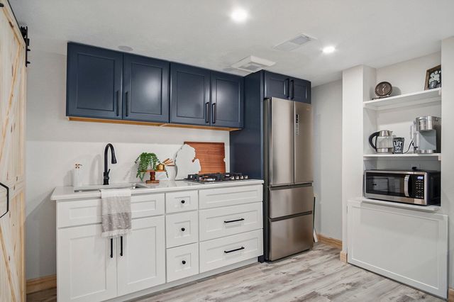 938 Cogswell Street Nw, City Of Walker, MI 49544