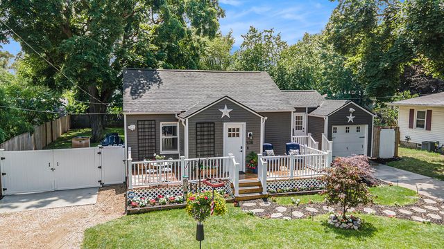 938 Cogswell Street Nw, City Of Walker, MI 49544