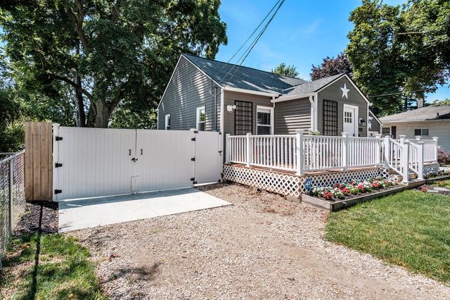 938 Cogswell Street Nw, City Of Walker, MI 49544