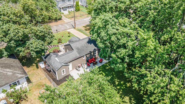 938 Cogswell Street Nw, City Of Walker, MI 49544