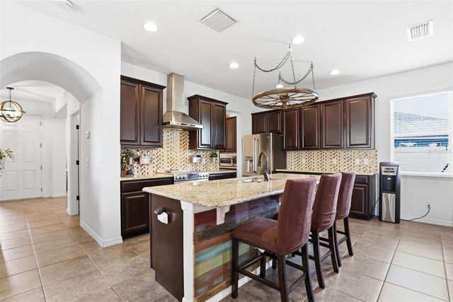 32550 RAPIDS LOOP, Wesley Chapel, FL 33545