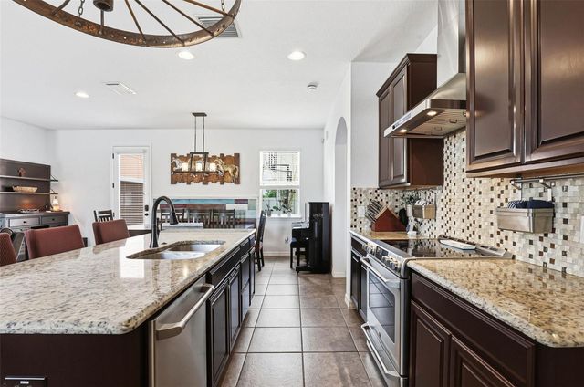 32550 RAPIDS LOOP, Wesley Chapel, FL 33545