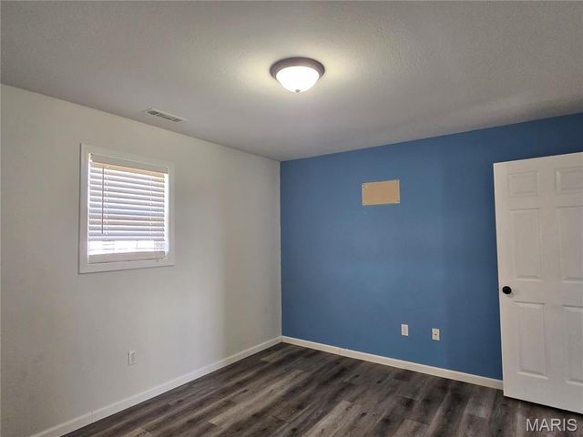 4 McNair Street, Dexter, MO 63841