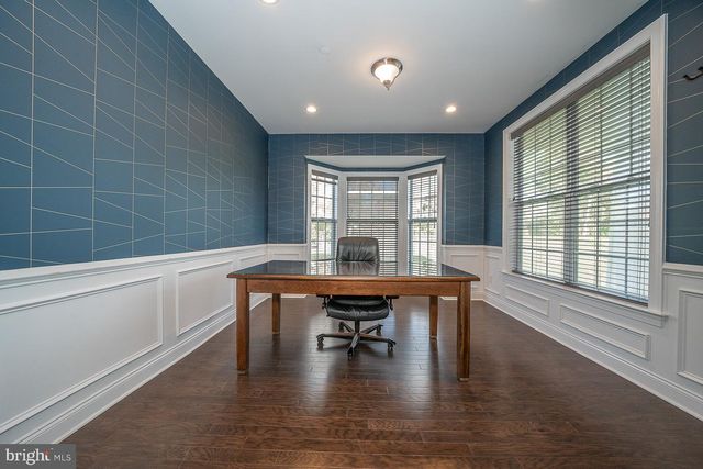3701 PARRIS BLVD, Newtown Square, PA 19073