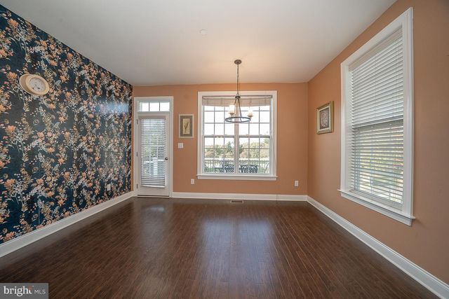 3701 PARRIS BLVD, Newtown Square, PA 19073