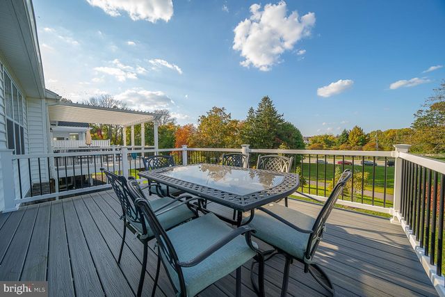 3701 PARRIS BLVD, Newtown Square, PA 19073