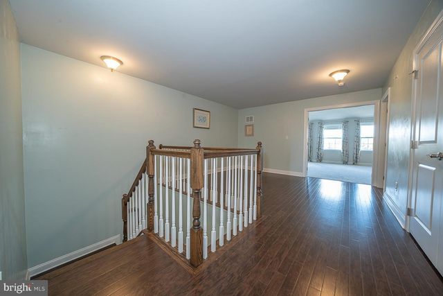3701 PARRIS BLVD, Newtown Square, PA 19073