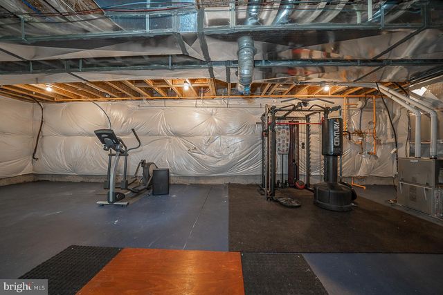 3701 PARRIS BLVD, Newtown Square, PA 19073